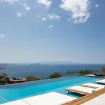 Villa Regal *