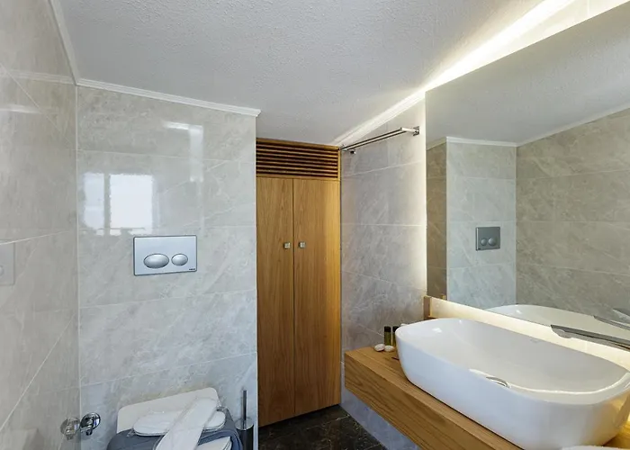 Regal Chania (Crete)