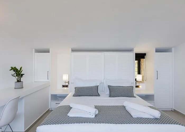 Regal Villa Chania (Crete)