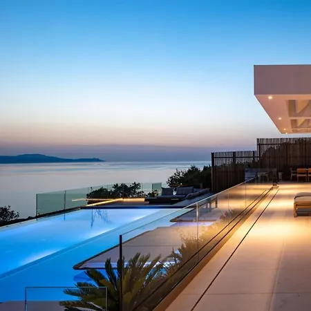 Regal Villa