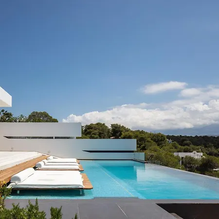 Regal Villa
